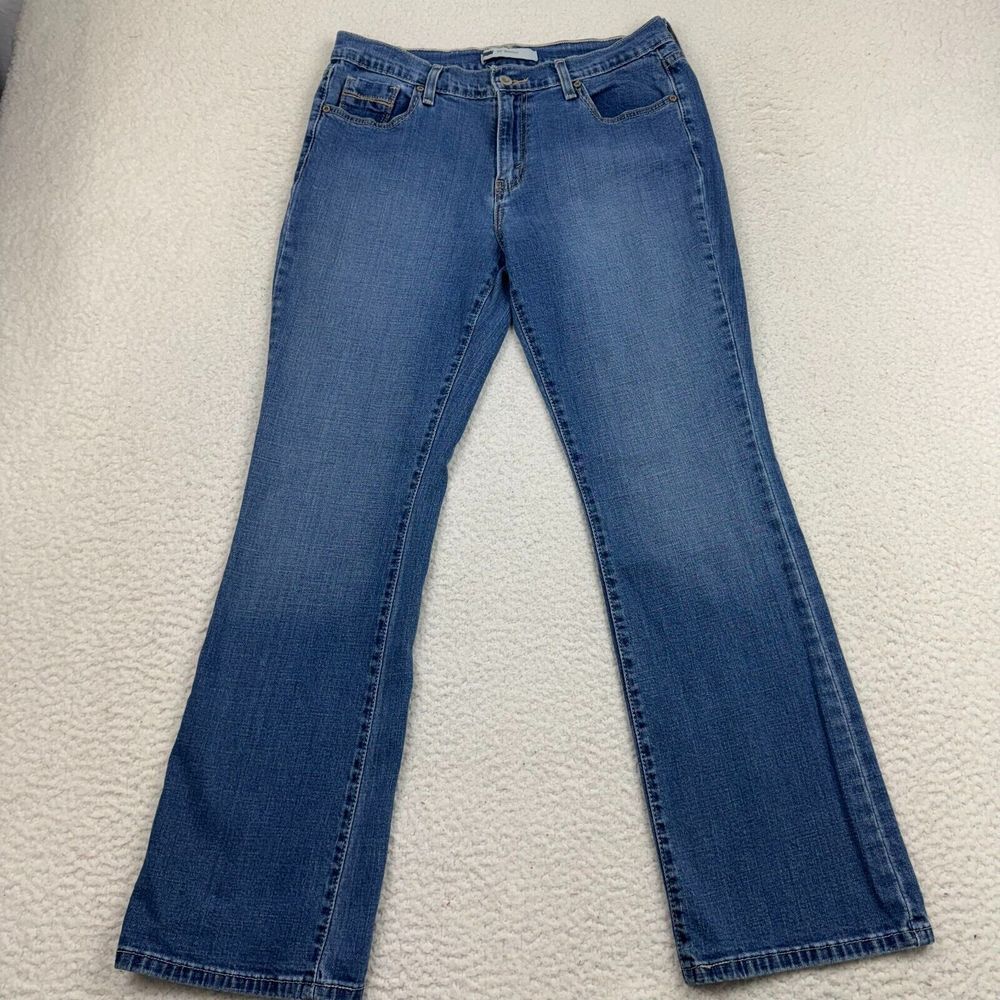 Levi's 515 Bootcut Jeans Women's 30 Blue Denim‎ 5 Pocket Mid Rise Casual
